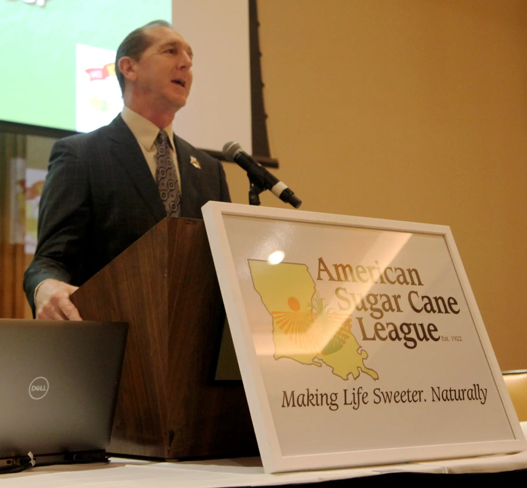 Louisiana is the top sugarcane state for 2022