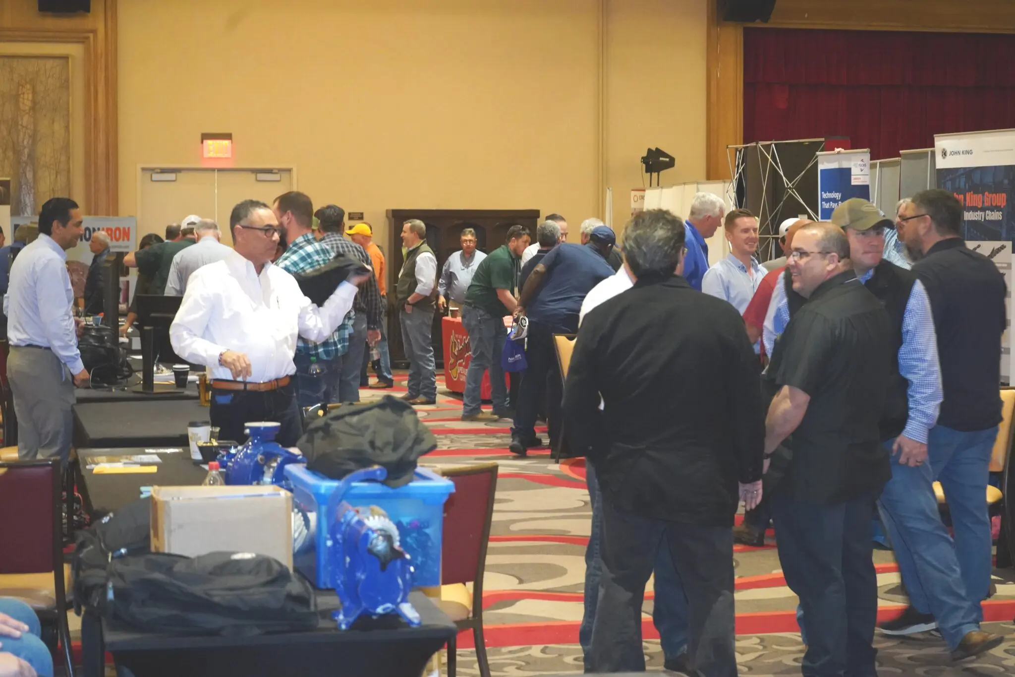 Group at trade show.JPG thumbnail